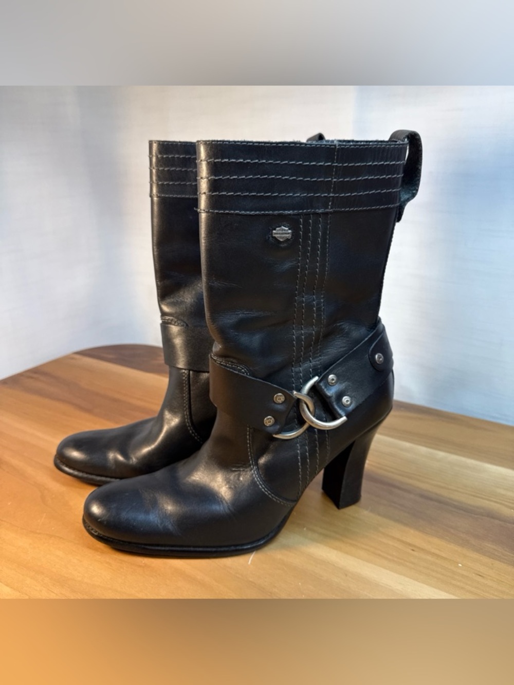 Harley Davidson Lisbon Women's Black Leather High Heel Boots Sz 8 Buckle Biker
